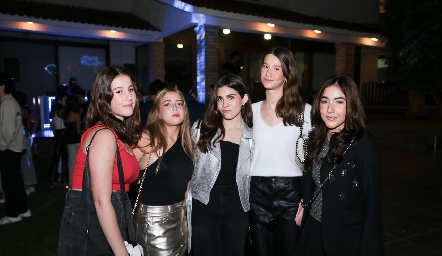  Fer Gutiérrez, Carol Olvera, Isa Lafuente, Martina y Mila Salgado.