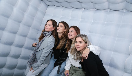 Mirtala Rodríguez, Fernanda Zárate, Ale Leos y Jessica Villareal, mamás de los festejados.