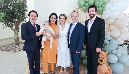  Francisco Padrón, Lili Zárate, Mateo Ruiz, Paulina Nava, Carlos Ruiz y Juan Paulo Almazán.