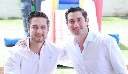  Rodrigo Díaz de León y Leopoldo Córdova.