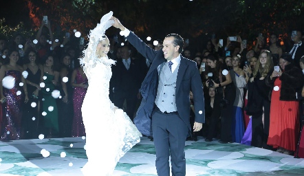 Sofía Buendía y Abraham Gallegos.