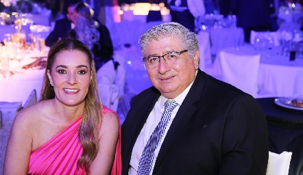  Maru Alcalde y Pedro Domínguez.