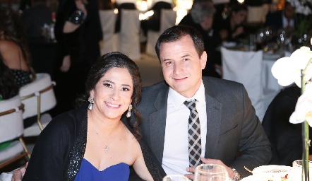 Daniela Alfaro y Andrés Benavente.