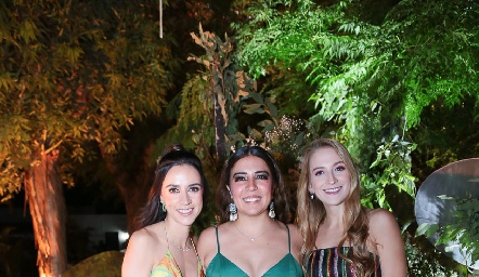  Jackie de la Garza, Fer Corona y Ale Álvarez.