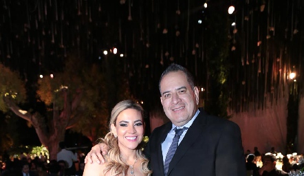  Alejandra Sara y Jorge Ortiz.