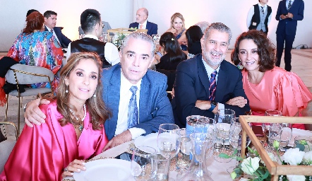  Mónica Gaviño, Gerardo Serrano, Jose Luis Leiva y Gloria Martínez.
