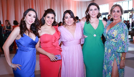  Lucía Alonso, Lorena, Liliana Cabrero, Daniela y Claudia Zúñiga.