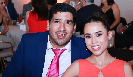  Odilón Gutiérrez y Paulina Martínez .
