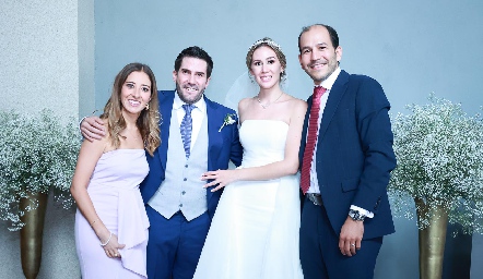  Adriana Muñoz, Alfonso Galán, Daniela Ausucua y Andrés Mendizábal.