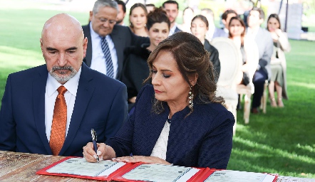 David Calvillo y Zaira Minero.