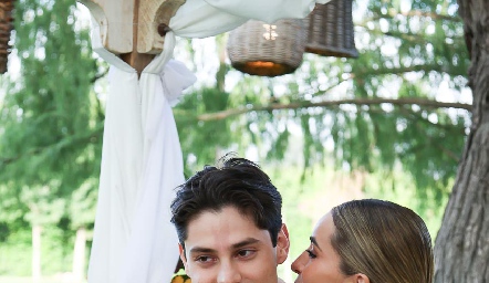  Alex Ramírez y Estefanía Calvillo.