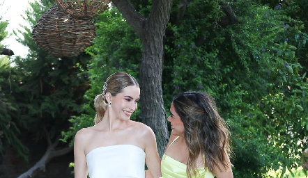  Estefanía Calvillo y Ana Ceci.