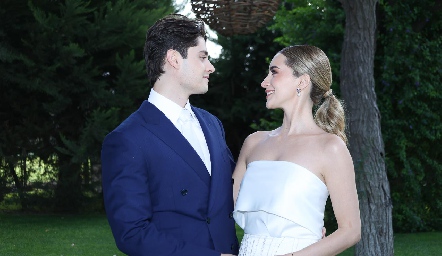 Alex Ramírez y Estefanía Calvillo.