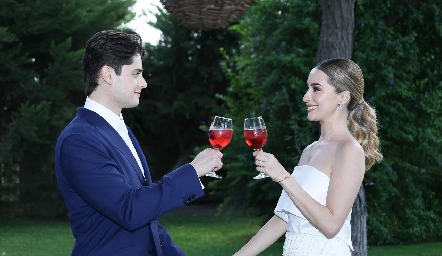 Alex Ramírez y Estefanía Calvillo.