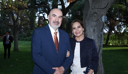 David Calvillo y Zaira Minero, papás de la novia.