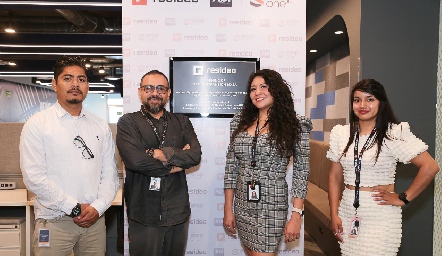  Ángel Cisneros, Fernando Ramírez, Carmina Valero y María Morales.