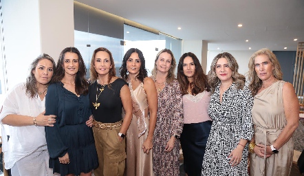  Michelle Zarur, Mónica Galarza, Cristina Villalobos, Claudia Artolózaga, Gaby Artolózaga, Ana Paula Valdés, Lilian Dorador y Claudia Quiroz.