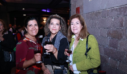  Rita Rojas, Kity Alonso y Conchita Dimas.
