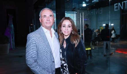  Raúl Suarez y Lorena Villalobos.