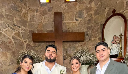  Wendy Salinas, Leonardo Salinas, Dani Leyva y Carlos Palacios.
