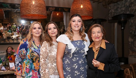  Gabriela Lozano, Fernanda Lozano, Ana Gaby Motilla y Nona Berrones.