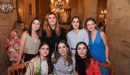 María José Treviño, Ana Gaby Motilla, Pamela Rubio, Elizabeth Treviño, Paola Gutiérrez, Mónica Torres e Isa Zollino.