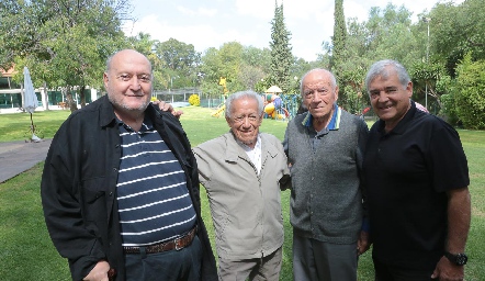  Arturo Valdés, Héctor Gutiérrez, Luis Cabrera y Paco Cabrera.