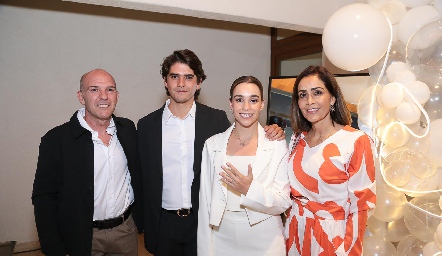  Gerardo Del Valle, Juan Pablo Leiva, Mari Del Valle y Came Stevens.