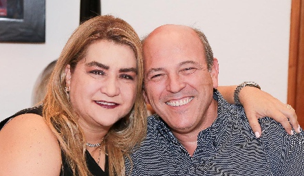  Carmenchu y Roberto.