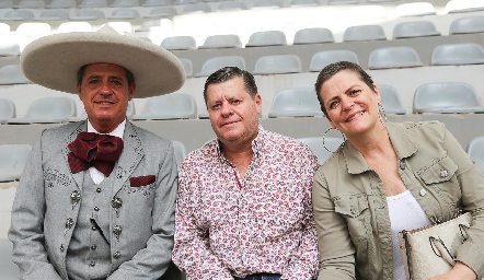  Carlos, Rodrigo y Martha Malo Lozano.