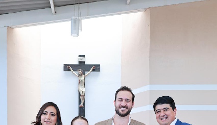  María Berrueta, Ana Gaby Ibarra, Sebastián Valle, Rodrigo Valle y Rolando Domínguez.