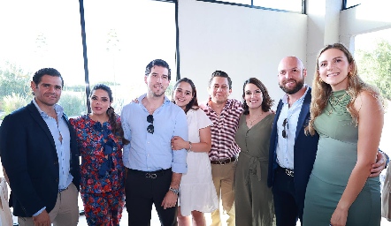  Félix González Torre, María José Palomares, Alberto Kasis, Bárbara Mejía, Julio Tabales, Fer Atisha, Armando Cosío y Paola Torre.