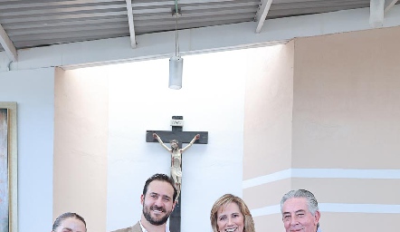  Ana Gaby Ibarra, Sebastián Valle, Ro Valle, Maru Bárcena y Gabriel Sanders.
