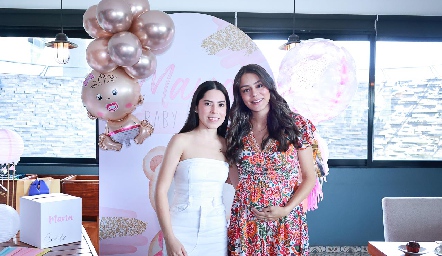  Priscila Luévano y Paulina Rodríguez.