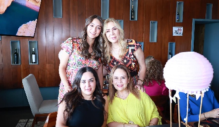  Paulina Rodríguez, Claudia Hermosillo, Lorena Orozco y Raquel Álvarez.