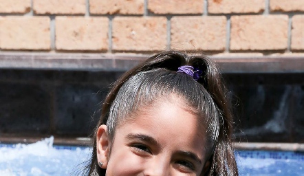  Andrea.