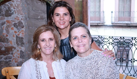  Monserrat Abella, Sofia Gómez y Martha Malo.