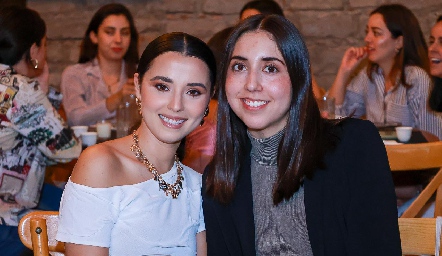  Brenda García y Andrea de la Torre.