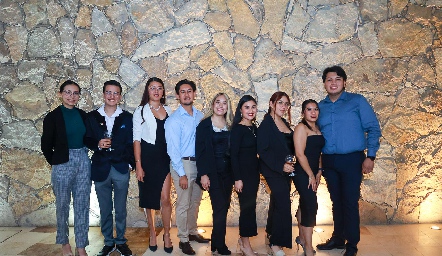  Mich Monzón, Maximiliano López, Ivanna Sanjuanero, Samuel de la Vega, Martha Guadalupe, Arlin Gallegos, Carla Martínez, Jessica Arenas y Ángel Torres.