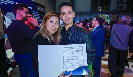  Alma Ruiz y Leo Rivera.