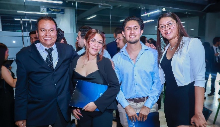  Juan Carlos Ortega, Carlos Faz, Samuel de la Vega e Ivana Sanjuanero.