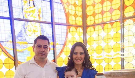  Nallely Zarur, Oscar Luna, Matías Luna y León Luna.