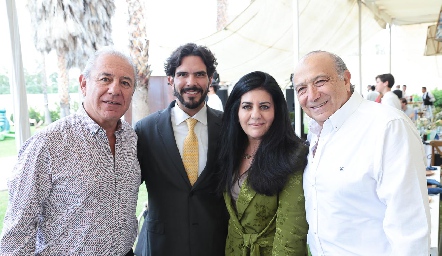  Fernando Abud, Anuar Zarur, Dinia Amor y Guillermo Medlich.