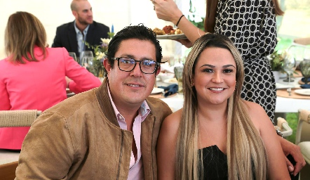  Alejandro Viramontes y Sarahí Arredondo.