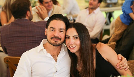  Miguel Torres y Mariana Alcalá.