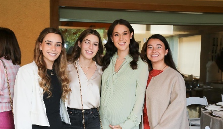  Mari Del Valle, Fer Del Valle, Carmelita Del Valle y Nuria Esparza.