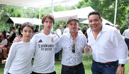  Marcelo Martínez, Ale Martínez, Alejandro Martínez y Emmanuel Guevara.