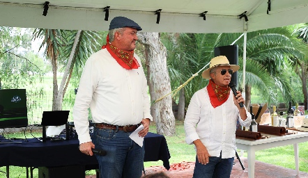  Juan Hernández y Jorge Gómez.