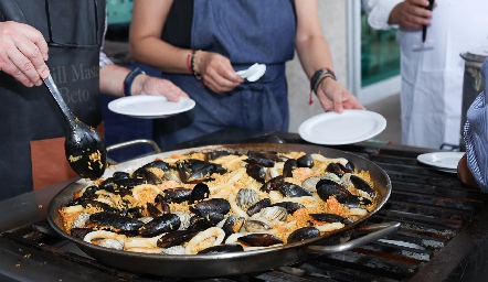  Paella de Cynthia y Eduardo.