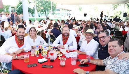  Ricardo Trujillo, Carla Verástegui, Armando Trujillo, Jorge Gómez, Jacobo Payán y Rodrigo Malo.